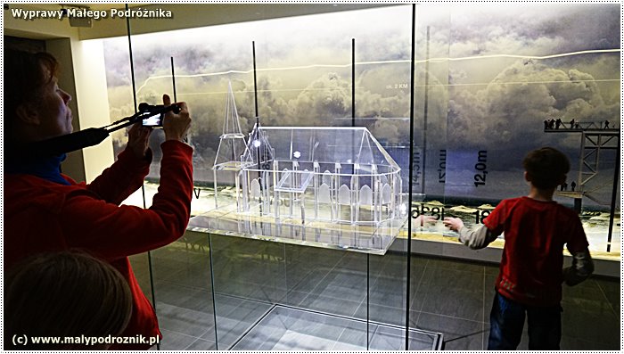 Muzeum Multimedialne na klifie w Trzęsaczu